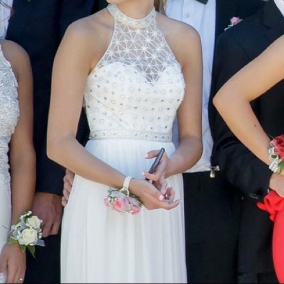 Sherri Hill prom dress - Picture 4 of 5